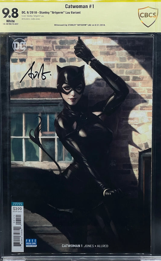 Catwoman #1 Stanley "Artgerm" Lau Variant CBCS 9.8 Yellow Label