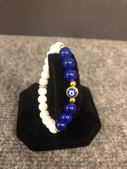 DAYNA'S DELICACIES  BEADED BRACELET-BLUE & WHITE